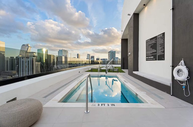 37th Fl Penthouse•Panoramic Bay Views+FREE Parking
