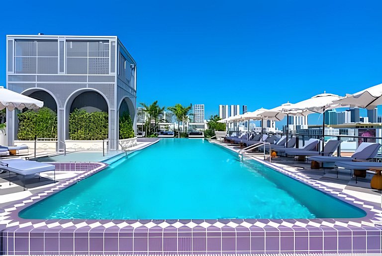 Nomad Wynwood Studio-Rooftop Pool & Bar • Art Dist