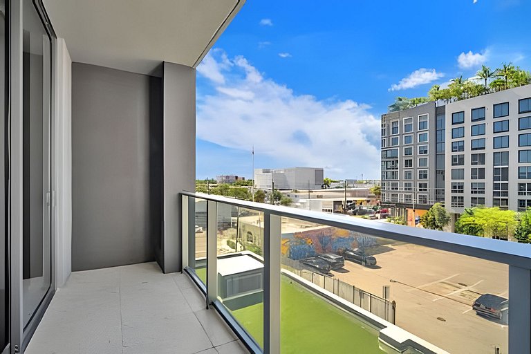 Nomad Wynwood Studio-Rooftop Pool & Bar • Art Dist