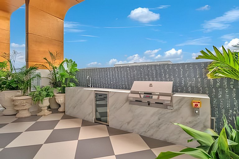 Nomad Wynwood Studio-Rooftop Pool & Bar • Art Dist