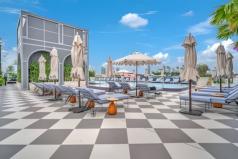 Nomad Wynwood Studio-Rooftop Pool & Bar • Art Dist