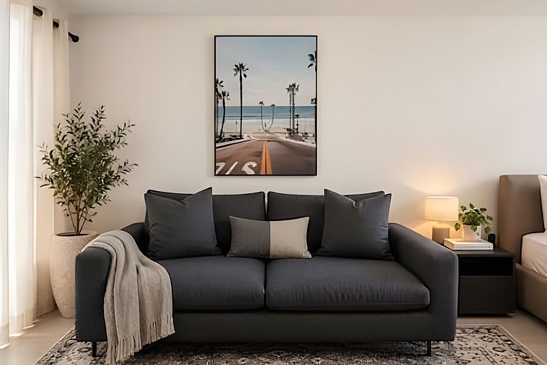 36th Floor Studio Sleeps 4•Hotel-Style Pool & Gym