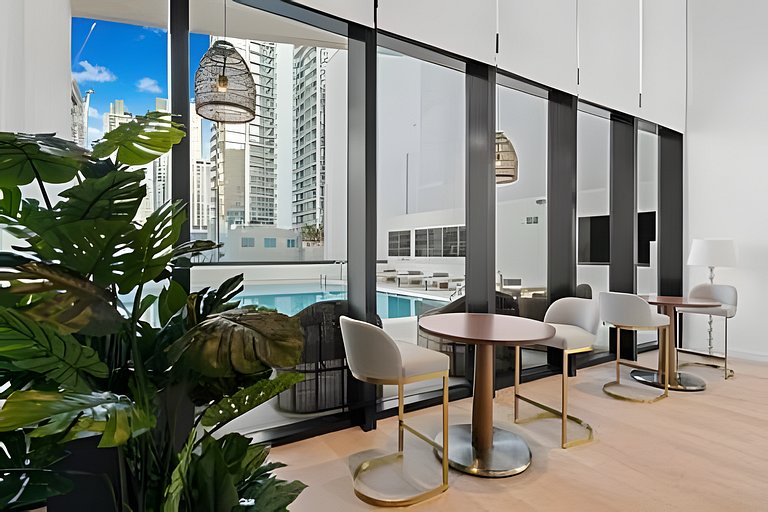 37th Fl Penthouse•Panoramic Bay Views+FREE Parking