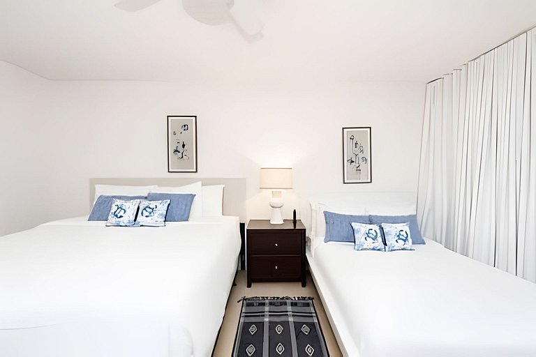 Brickell 1BR • Pool • High Floor • Walk to All