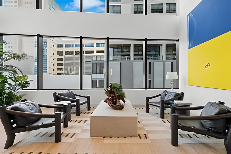 Spacious Downtown Studio | Fits 4 | Free Parking
