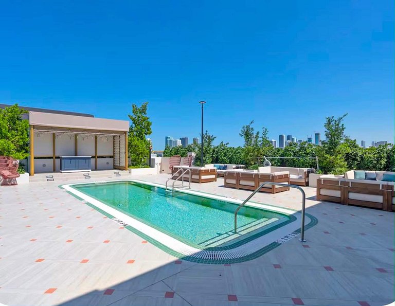 Nomad Wynwood Studio-Rooftop Pool & Bar • Art Dist