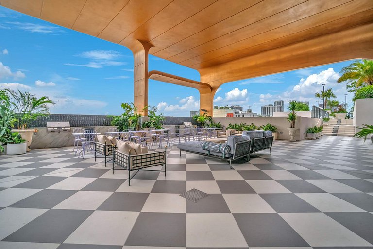 Nomad Wynwood Studio-Rooftop Pool & Bar • Art Dist