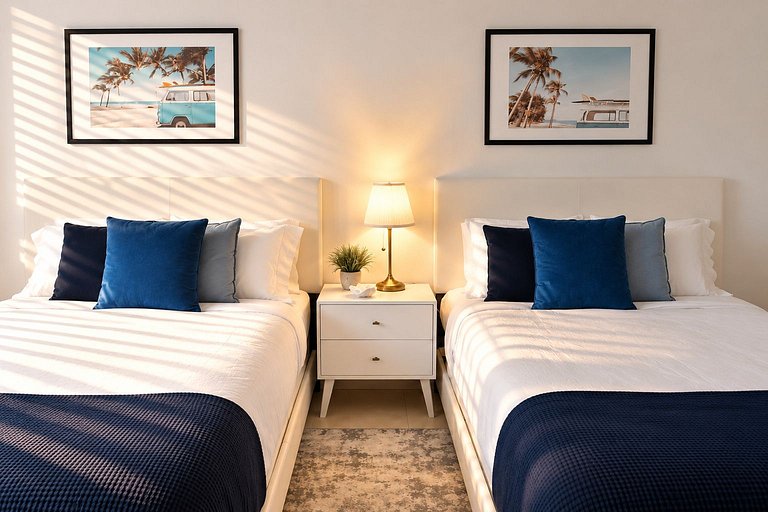 Huge 1,500sqft Lux 2BR • Walk to Design District